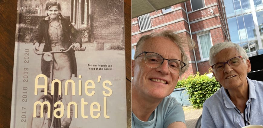 De cover van het boek Annie's mantel en ernaast een foto van de auteur met zijn moeder op een terras.