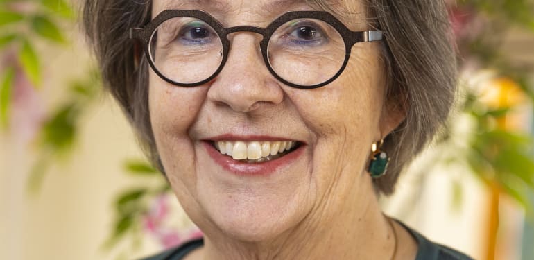 Een pasfoto van Anja Laeven, voorzitter Raad van Ouderen
