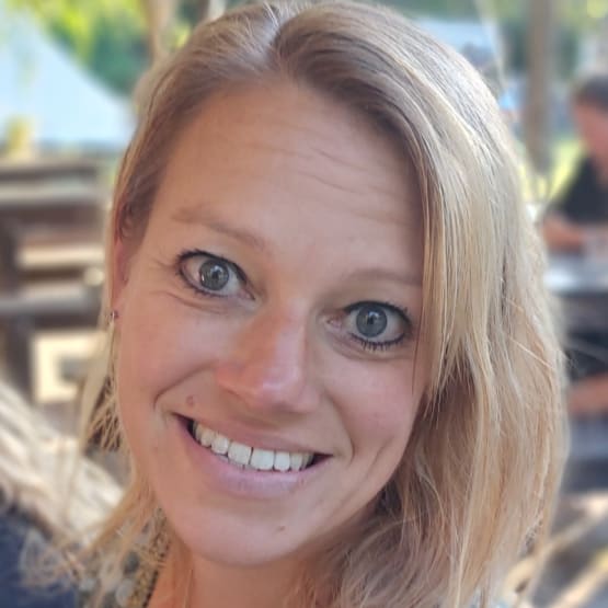 portretfoto-mirella-van-der-heijden