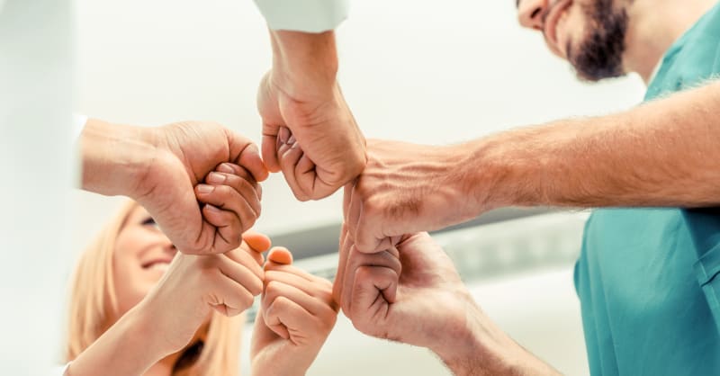 Team van binnen en buiten kleinschalige woonvoorziening lost het gezamenlijk op